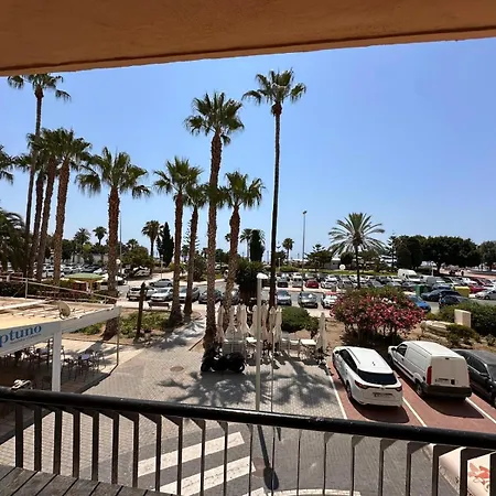 A&n Seafront 2 Apartment *
